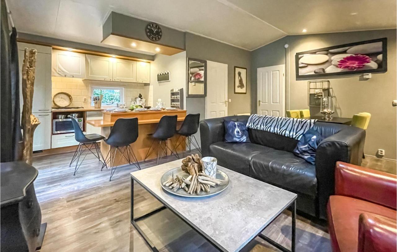 Awesome Home In Emst With Kitchen Buitenkant foto